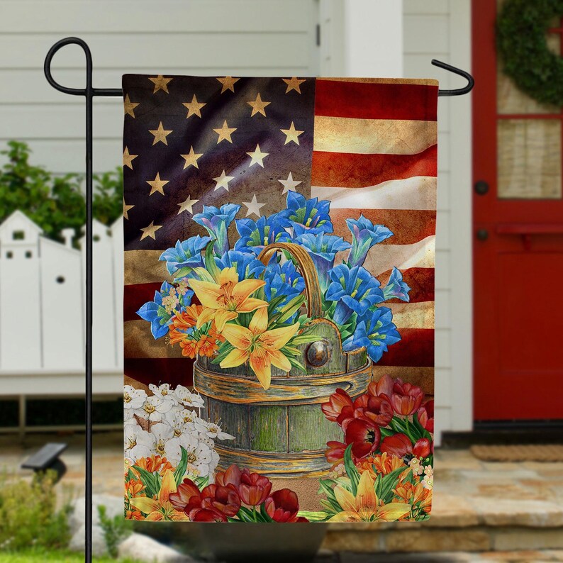 Patriotic Flowers Garden & House Flag